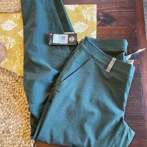 UA storm women’s hiking pants